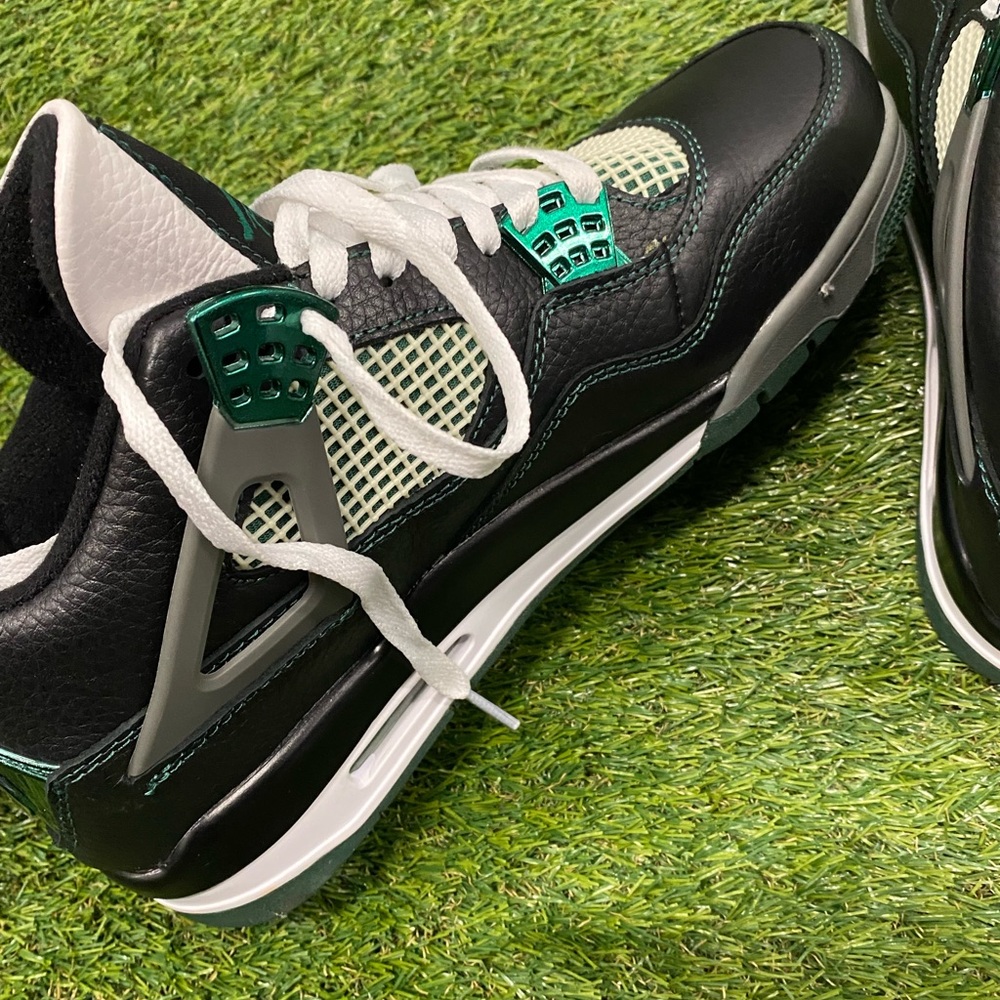 Oregon Duck Nike Air Jordan 4 Sneaker